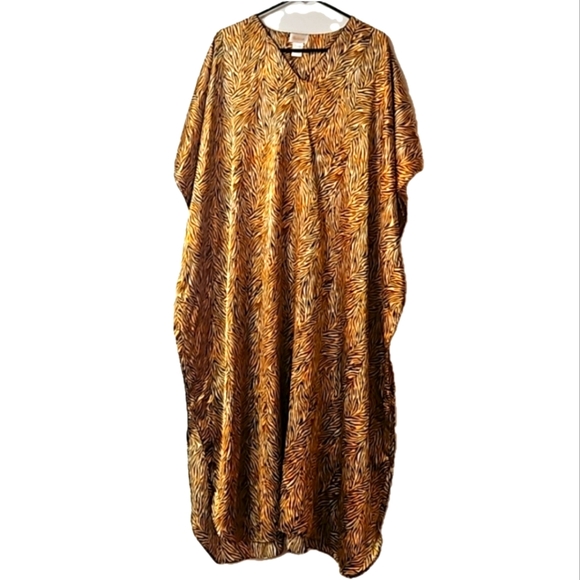 Dresses & Skirts - Satin Zebra Print